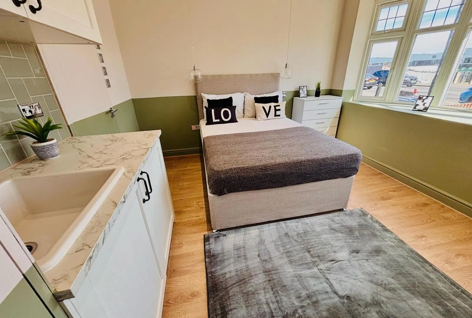 Apartment Luxury Standard Flats In Central London, Ideal For Tourists Northolt