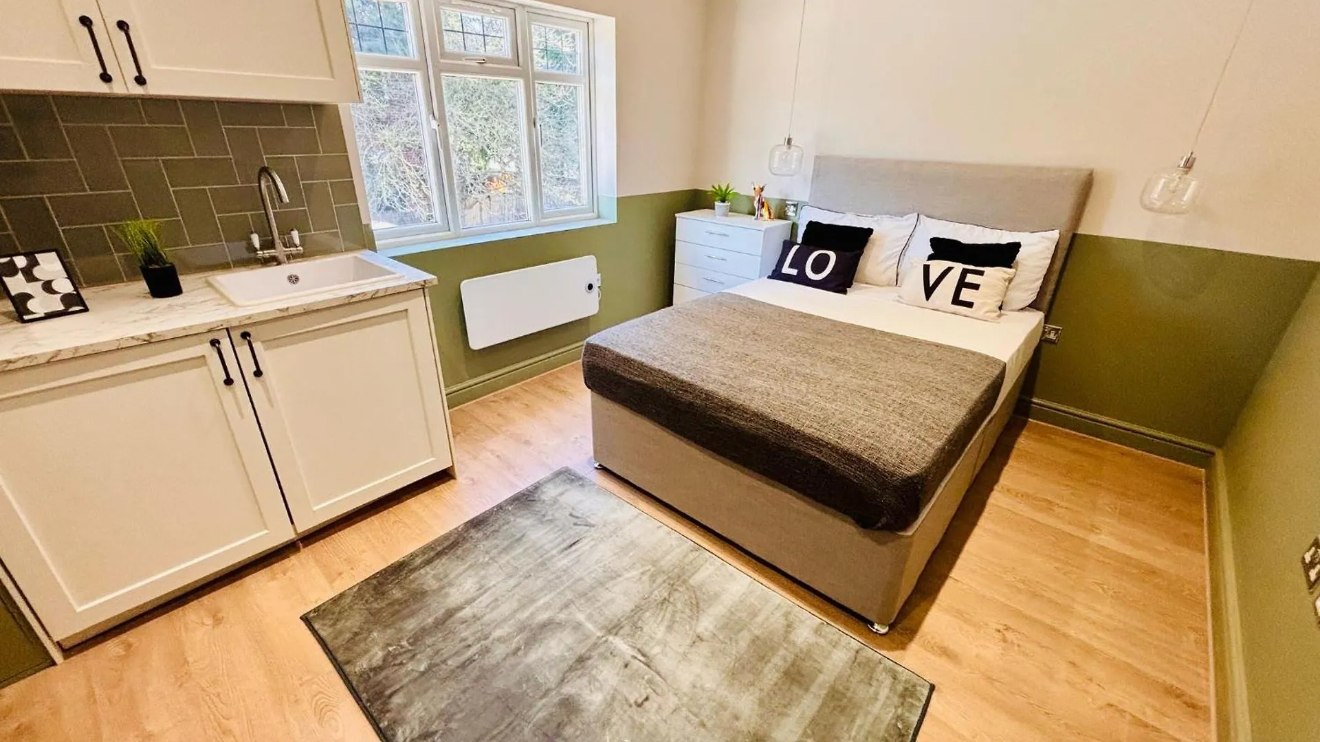 Apartment Luxury Standard Flats In Central London, Ideal For Tourists Northolt  United Kingdom